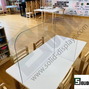 protection anti-éternuements en acrylique transparent